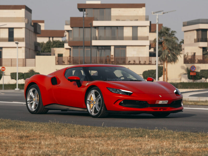 10 Important Tips for Renting Out a Ferrari in Dubai with tourferrari.com